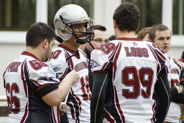 体操新星斩获五金 赛艇健儿破浪夺魁“东莞飞人”卫冕落泪