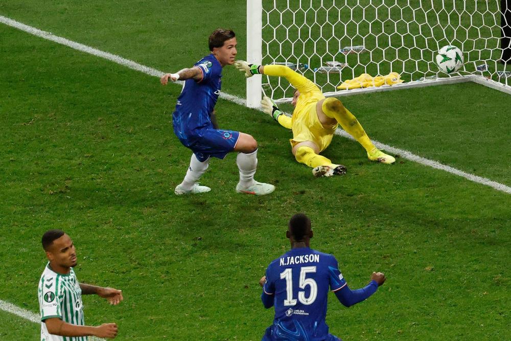 瓜迪奥拉：我不赞同皇马现在脆弱，阿隆索完全有能力执教皇马